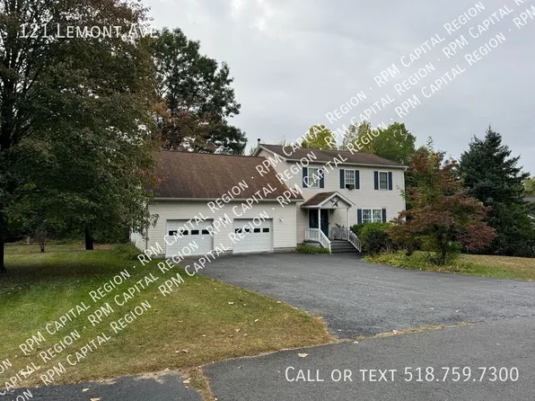121 Lemont Ave, Corinth, NY 12822