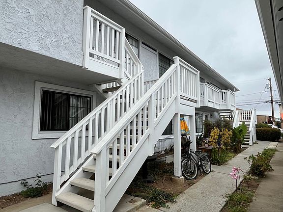 2nd image of 4461 Valeta St #D