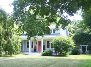 417 Lagrange St, South Haven, MI 49090