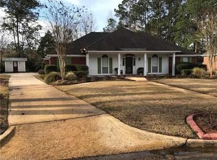 3825 Saint Andrews Dr, Mobile, AL 36693