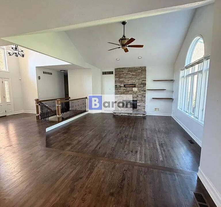 51244 Harbor Ridge Dr