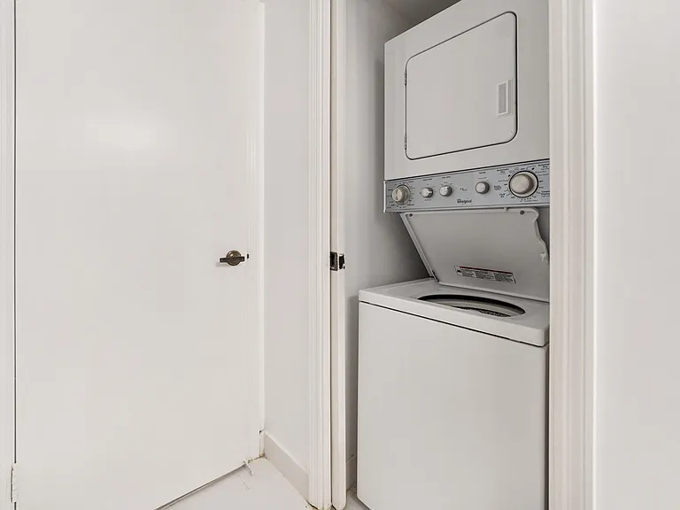10204 Mangrove Dr #103 — Photo 13