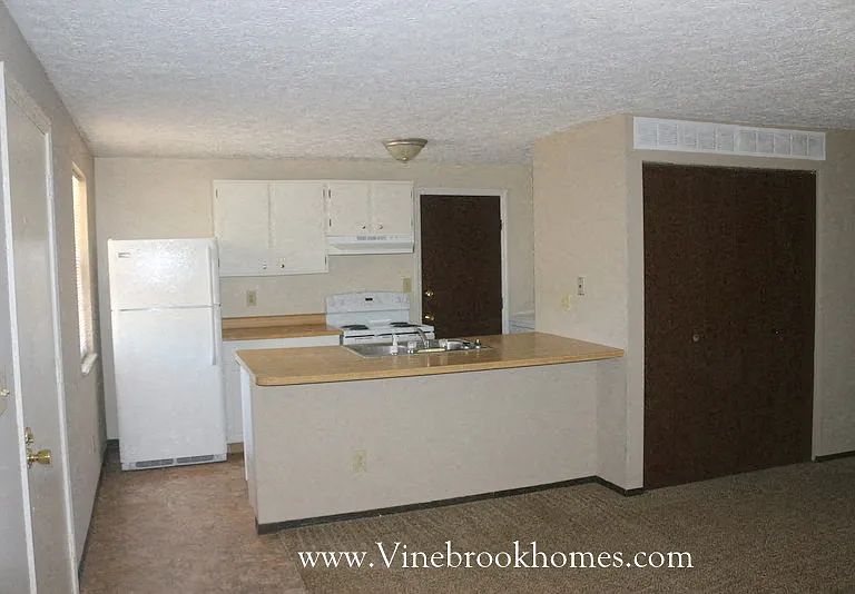 7605 Pomeranian Dr — Photo 3