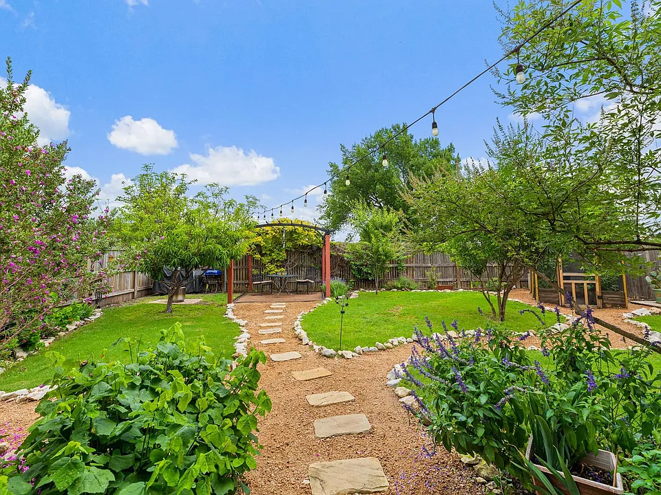 4516 Tiddle Ln