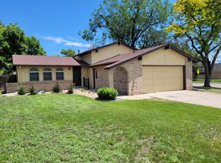 8402 Gray Ct, Arvada, CO 80003