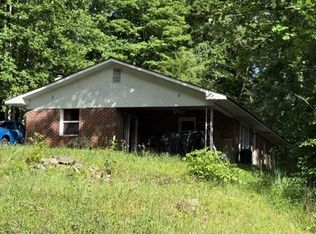 260 Collins St, Sneedville, TN 37869