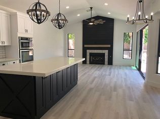 5910 E Woodridge Dr, Scottsdale, AZ 85254