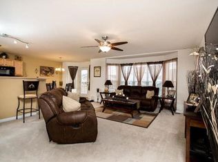 71 Country Field Ct, Lake Saint Louis, MO 63367