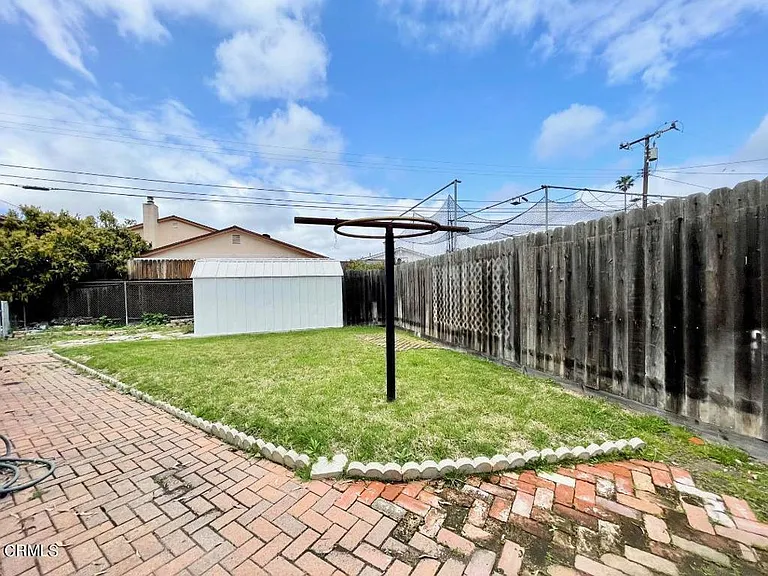 240 N Surfside Dr — Photo 31