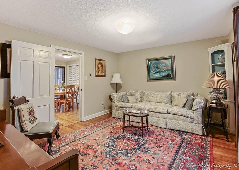 276 Chandler Rd, Andover, MA 01810 Zillow