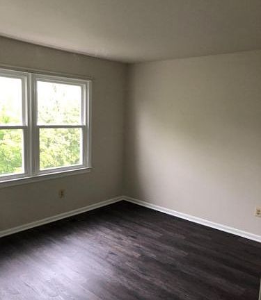 3rd image of 54 N Bedford St #54A