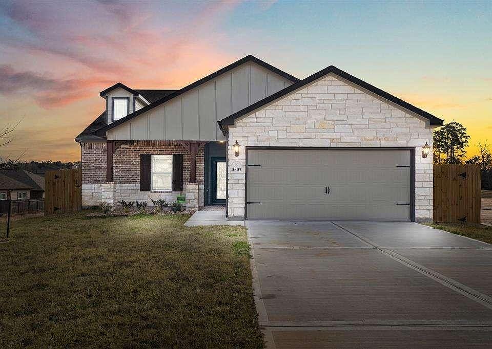 1st image of 2507 Canyon Crown Ct