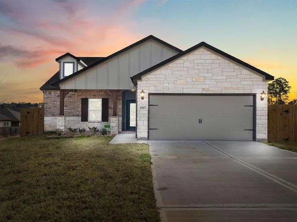2507 Canyon Crown Ct, Conroe, TX 77304