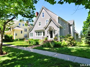 371 N Main St, Suffield, CT 06078