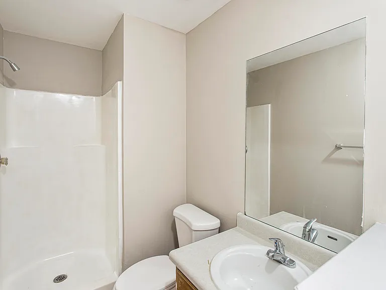 6352 Hickory Lane Cir — Photo 14