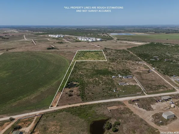 600 County Road 483 LOT B, Nixon, TX 78140