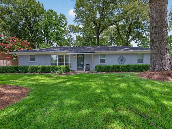 124 Lawrence Dr, Haughton, LA 71037