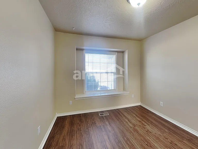 956 S Wild Yucca Ave — Photo 11