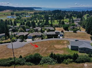 8 Cambridge Ct, Langley, WA 98260