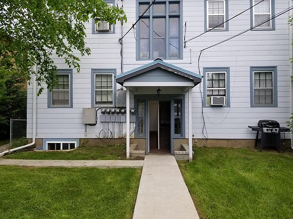 3rd image of 127 Wyoming Ave APT 4