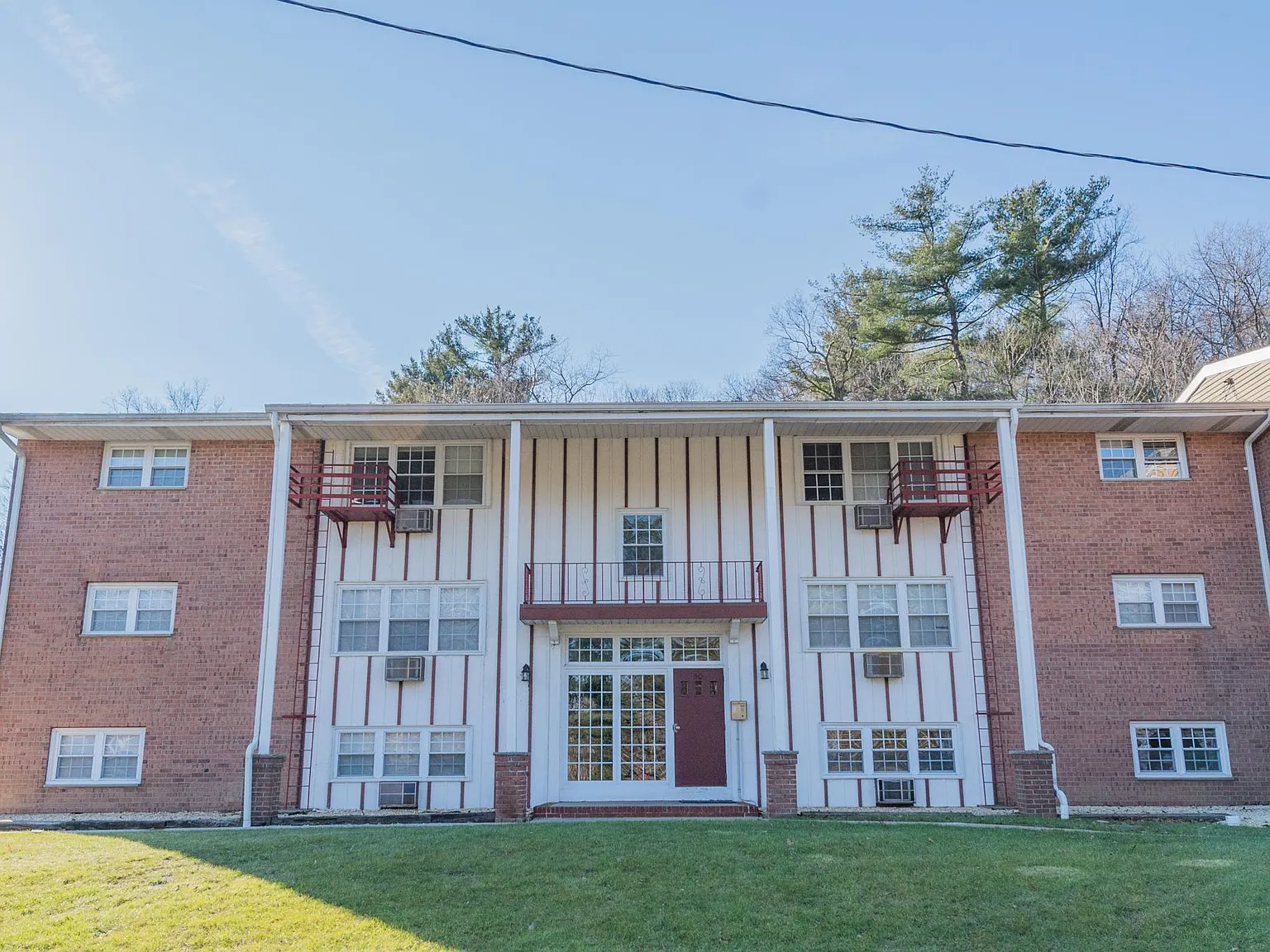 50 Bigelow Rd — Photo 1