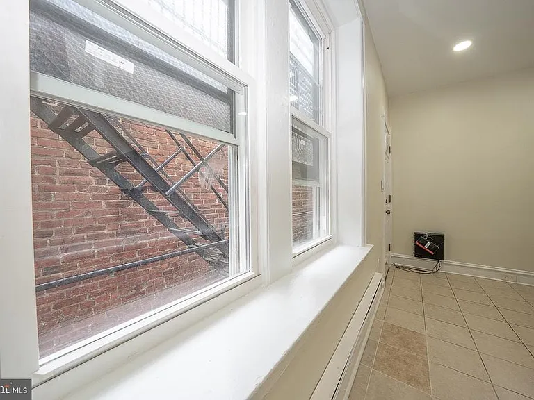 22 Ardmore Ave #2 — Photo 22