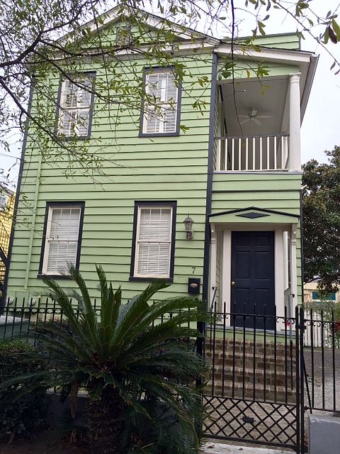 1st image of 7 Charlotte St #B
