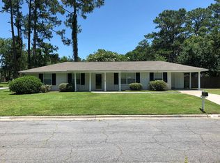 1 Elder Ct, Savannah, GA 31419