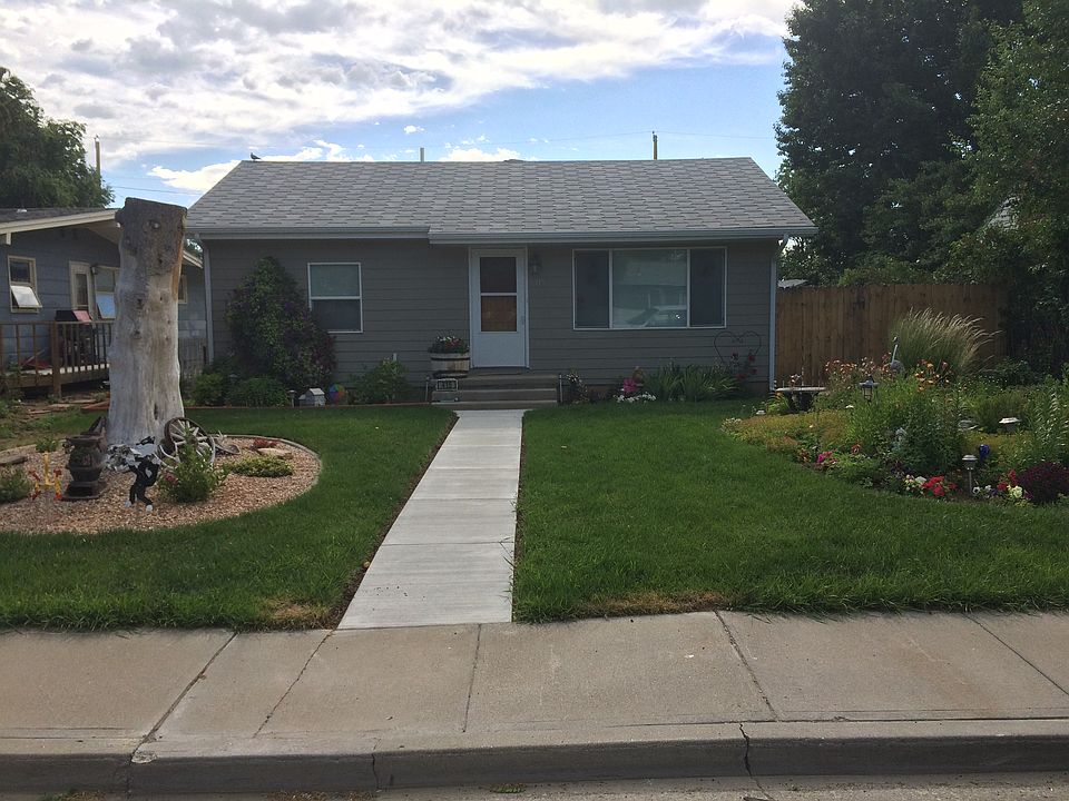 1st image of 415 S Ferris St