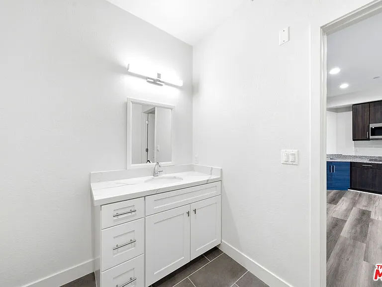 1408 W Washington Blvd #101 — Photo 18