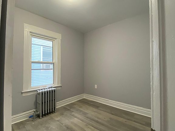 5th image of 184 Lincoln Pl #1