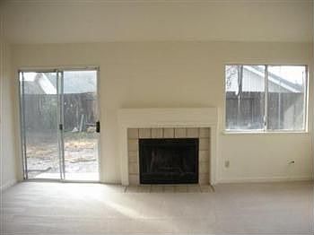4th image of 1292 Bell Ave