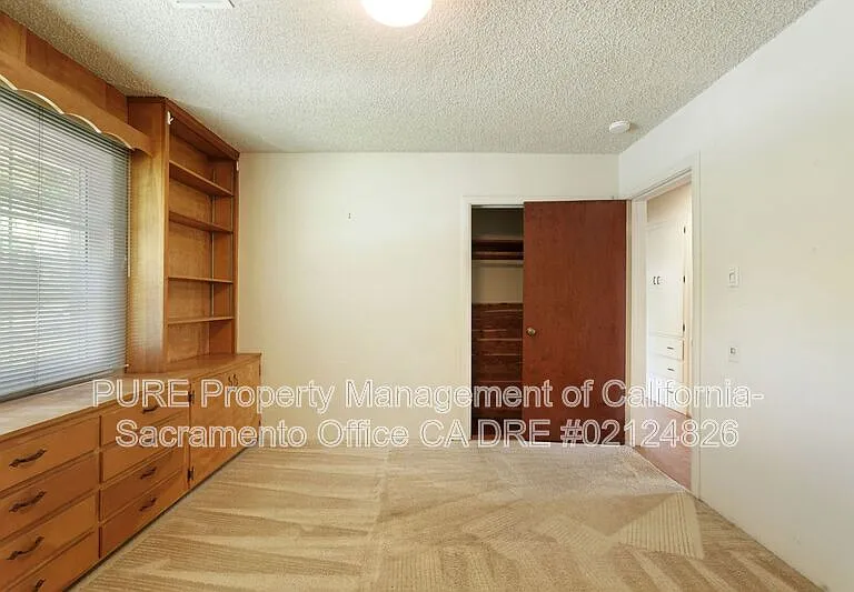 5201 T St — Photo 22