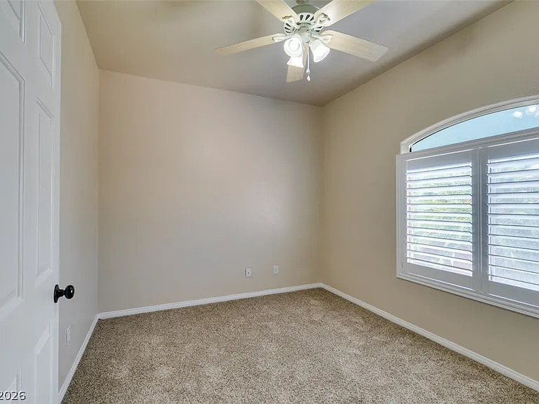2598 Mizzoni Cir — Photo 23