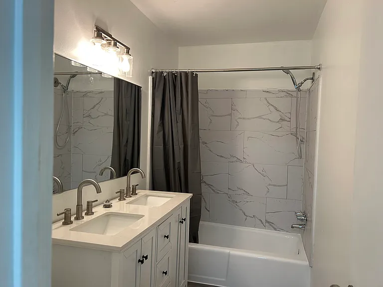 10250 Irongate Way — Photo 4