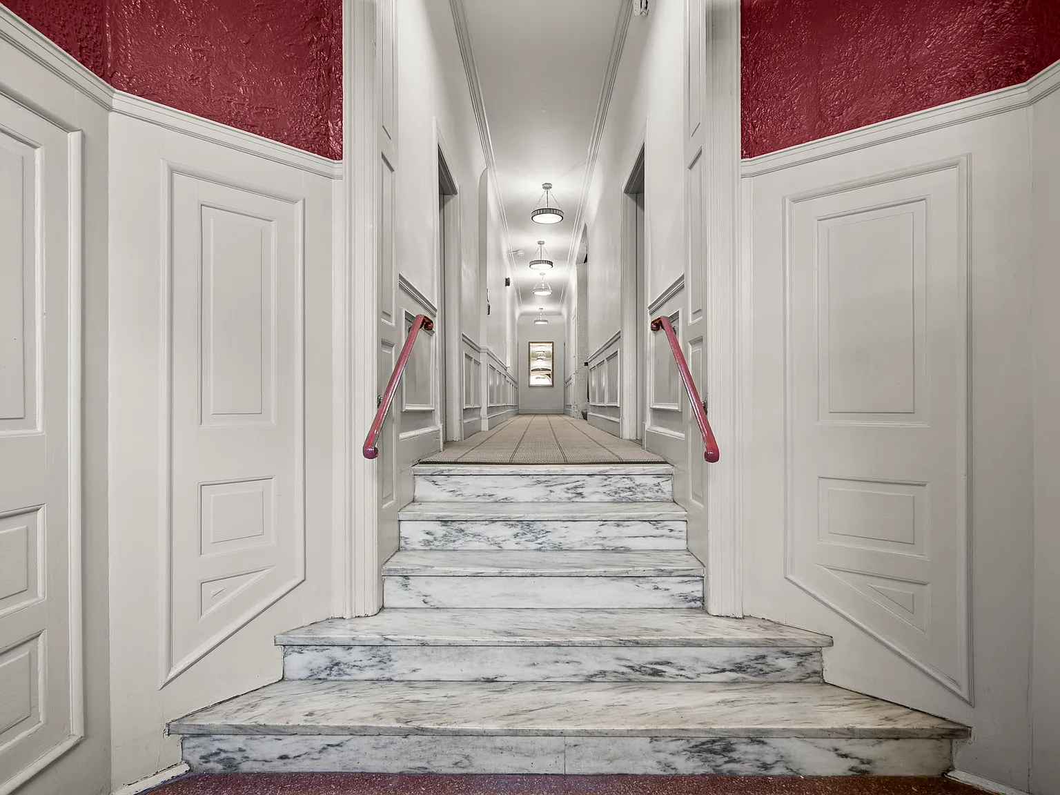 2 bed, 800 sqft, $4,200 — Photo 4