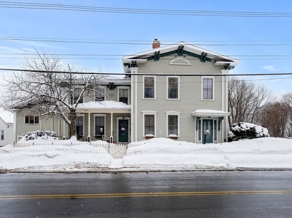 52 Central St, Gardner, MA 01440
