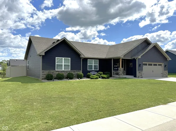 196 Crestwood Ave, Crawfordsville, IN 47933