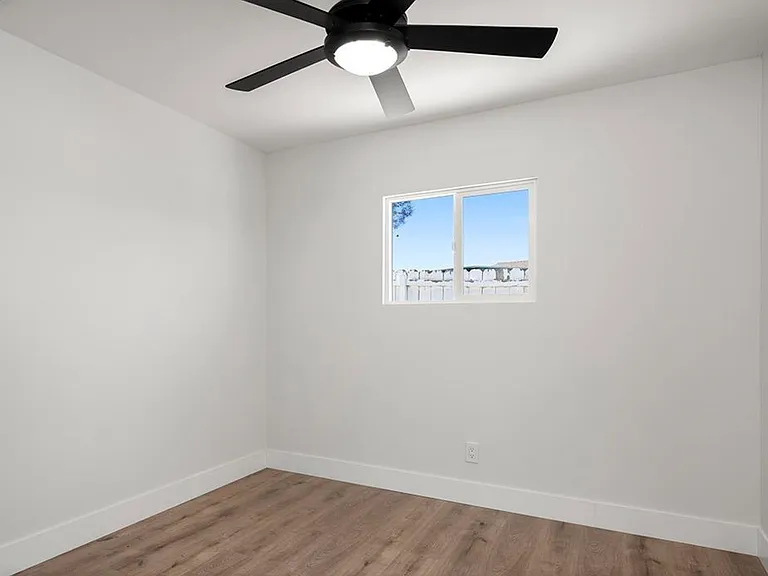 7517 Dunwood Way — Photo 6