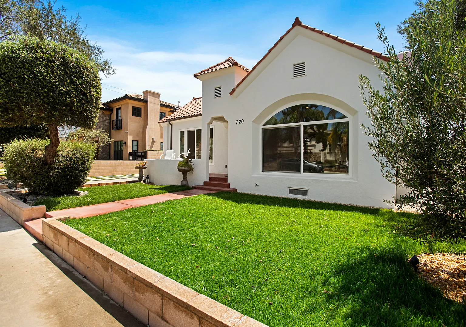 3 bed, 1321 sqft, $3,500 — Photo 3