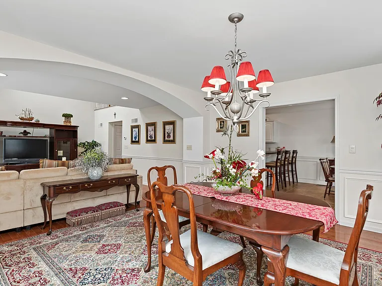 6330 Mercury Dr — Photo 6