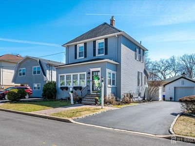 54 Forrest St, Metuchen, NJ, 08840