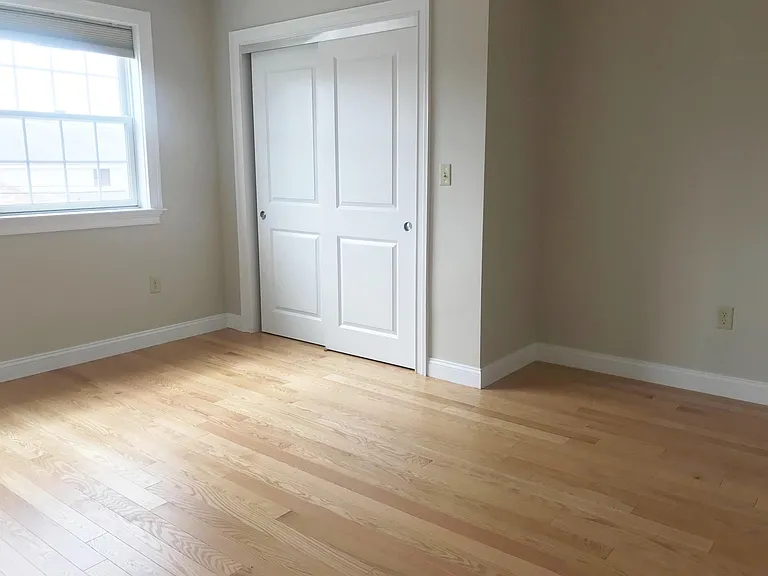 18 Needham St #204 — Photo 8