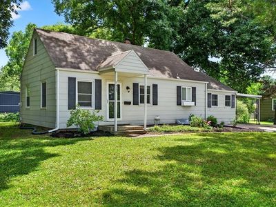 7617 W 63rd Ter, Overland Park, KS, 66202