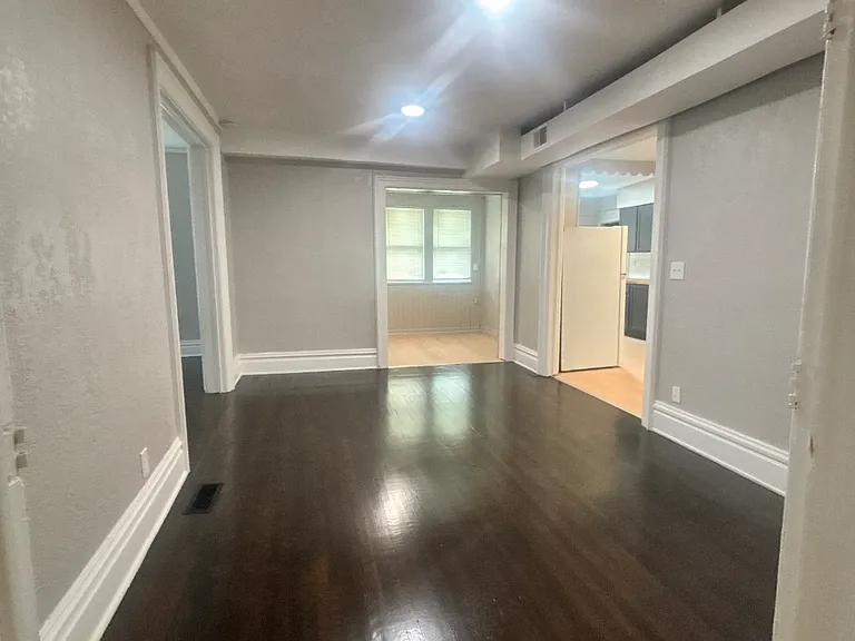922 N Church St #1 — Photo 4