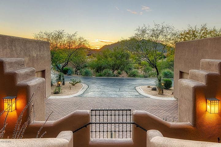 Luxurious Village at Carefree Community!