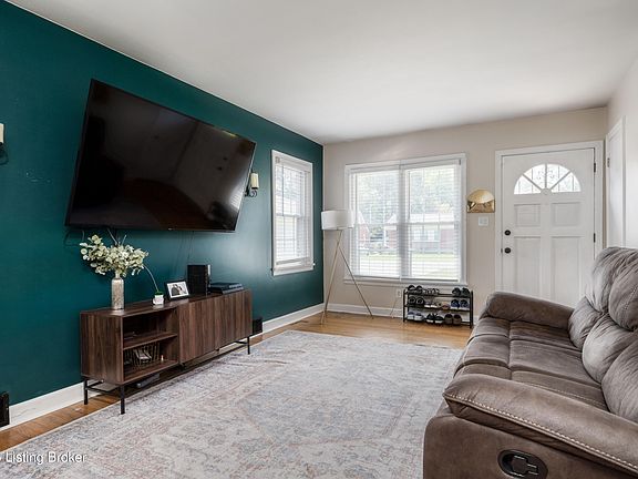 5th image of 4021 Crawford Ave