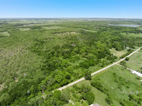 511-513 Old Sawmill Rd, Axtell, TX 76624