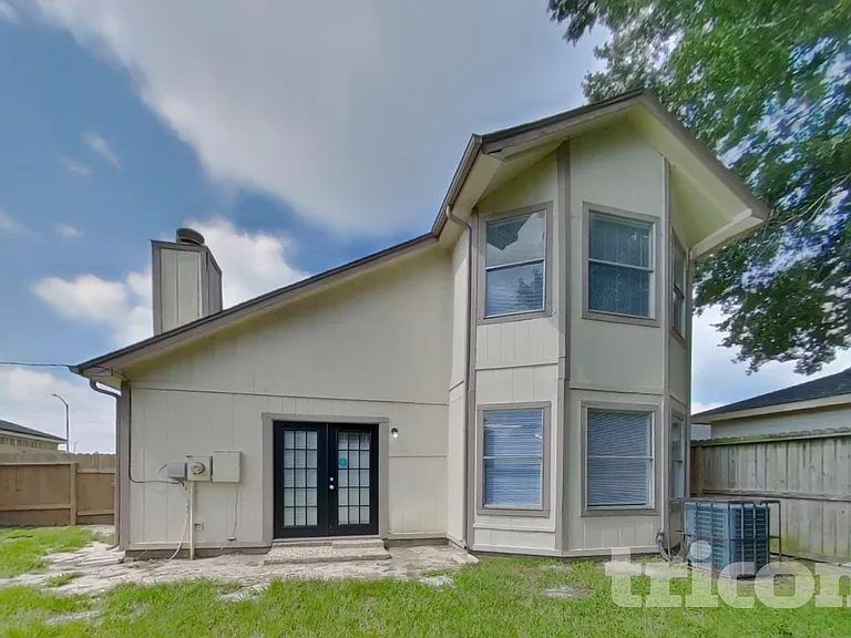 13311 Danshire Dr — Photo 16
