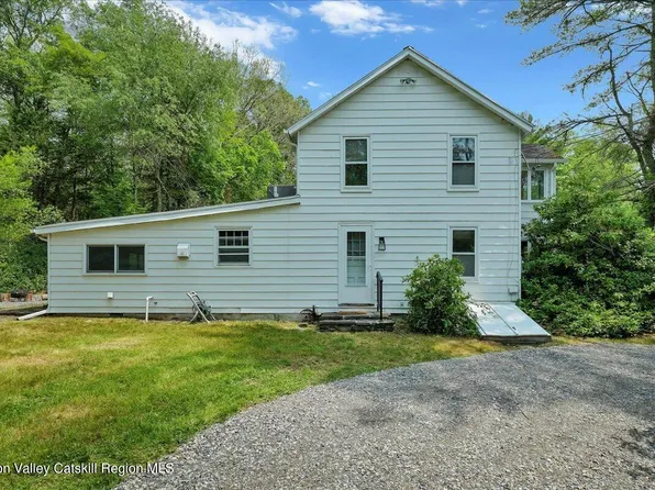 1247 Church Road, Saugerties, NY 12477